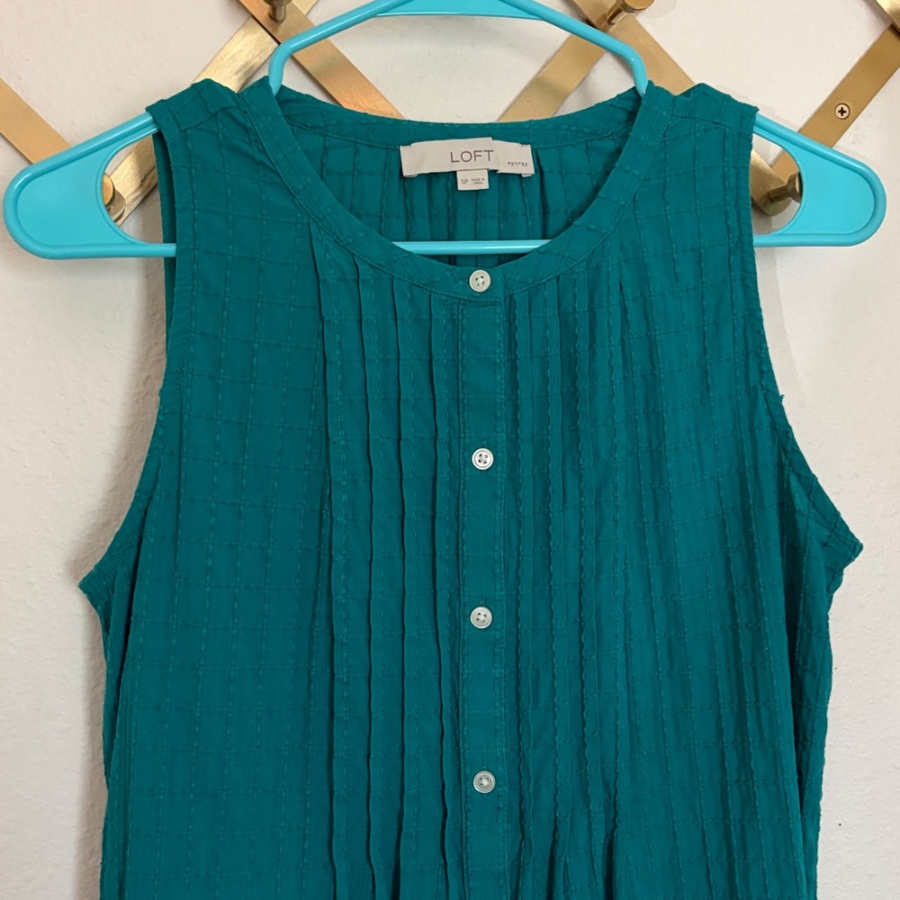 LOFT Teal Sleeveless Pintuck Button-Front Top